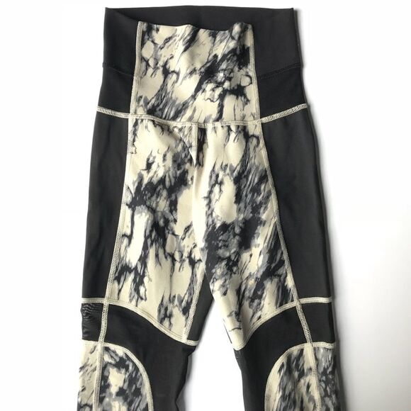 Lululemon Sz 2 marble granite mesh legging - Picture 1 of 6